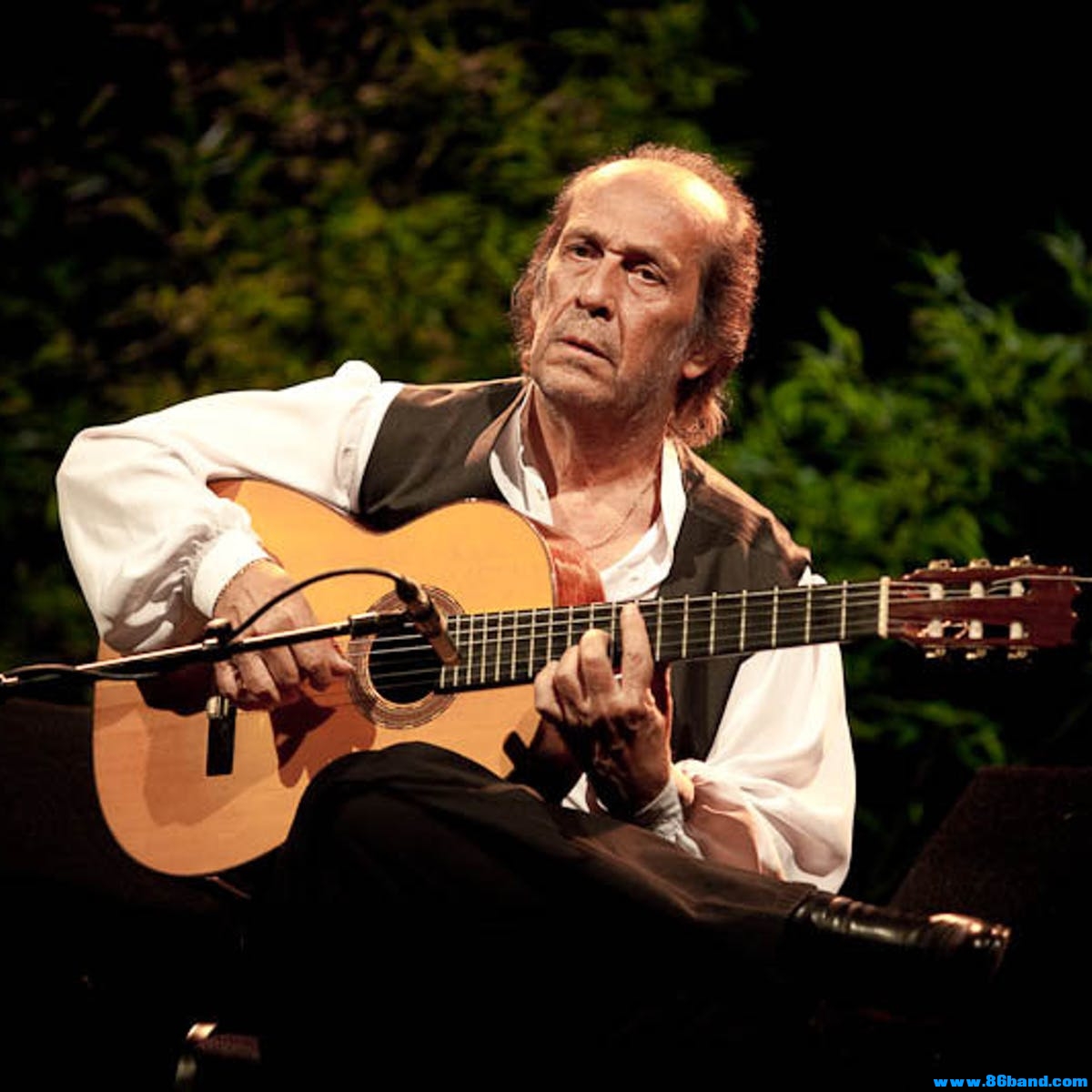 Paco de Lucía SOLO.jpg